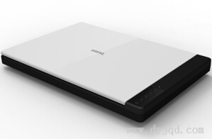 BenQ K820