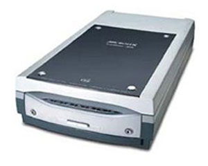 Microtek ScanMaker i800 Plus